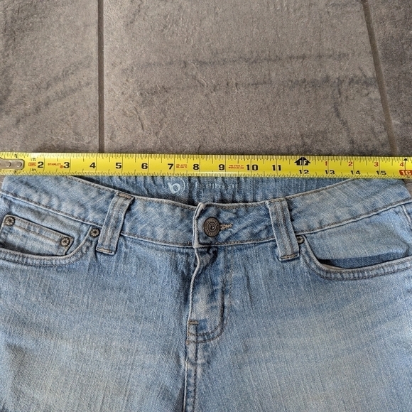 B by Bullhead shorts junior size 11 short shorts light blue denim - Picture 7 of 8